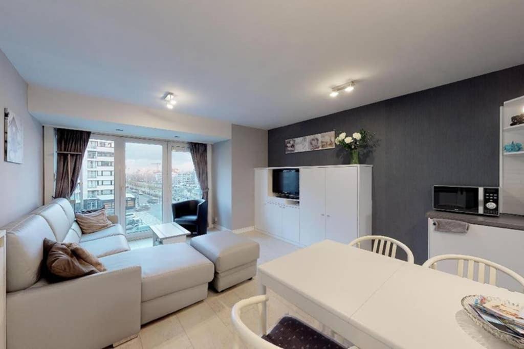 Studio Met Zeezicht Op Heldenplein Knokke-Heist Εξωτερικό φωτογραφία